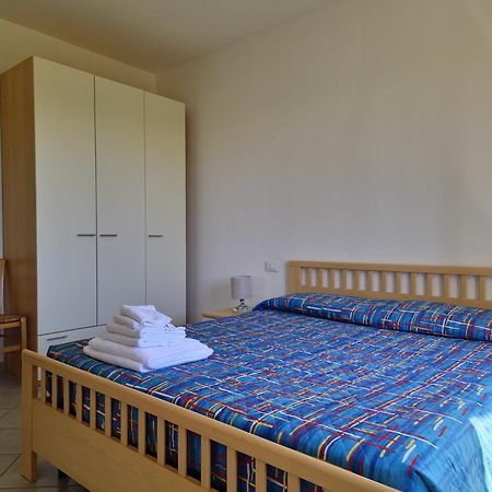 Pareja Apartments Орозей Екстер'єр фото