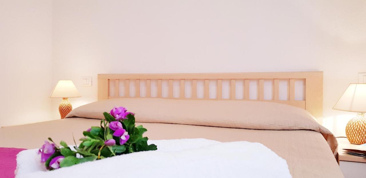 Pareja Apartments Орозей Екстер'єр фото